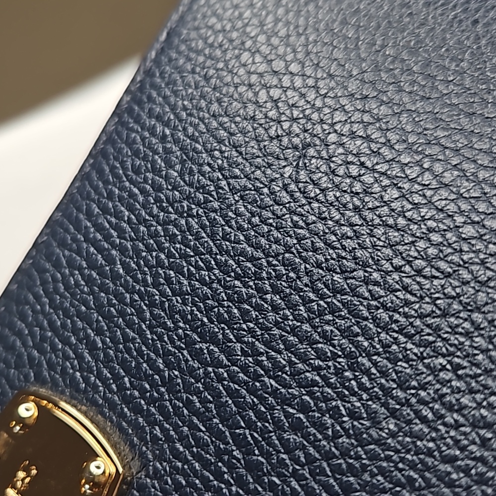 Michael Kors Zip Around Wallet clutch NAVY BLUE Gold Hardware - Picture 10 of 12